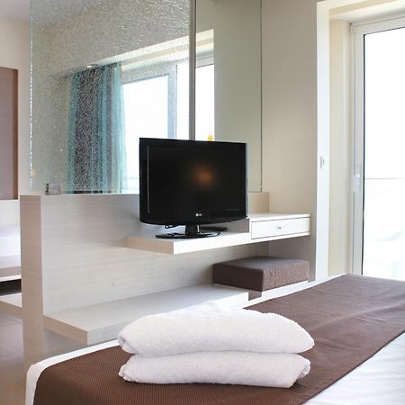 Sea Melody Beach Hotel Apartments 伊利索斯 外观 照片