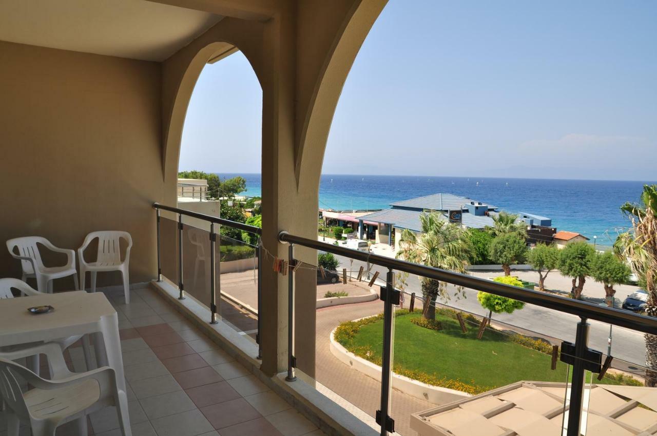 Sea Melody Beach Hotel Apartments 伊利索斯 外观 照片
