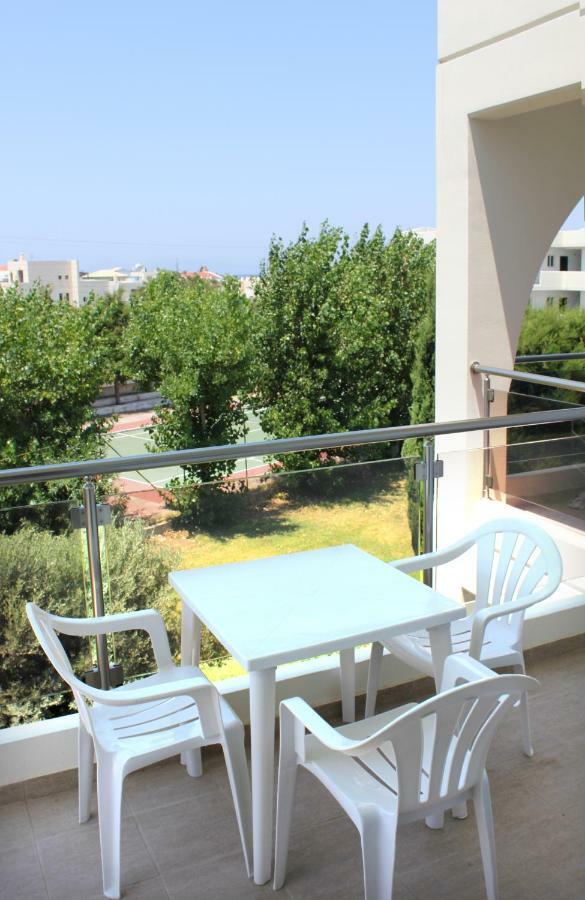 Sea Melody Beach Hotel Apartments 伊利索斯 外观 照片